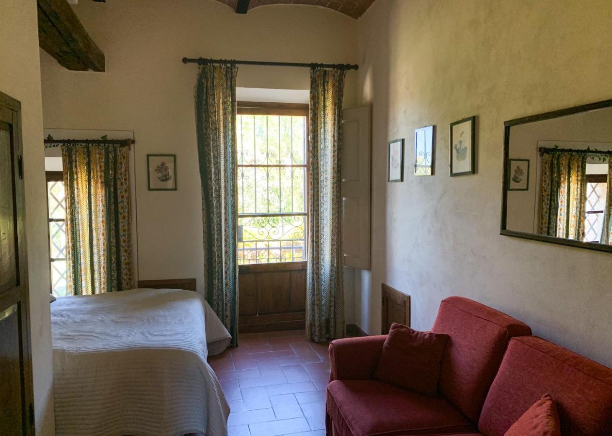 Fattoria Di Catignano Guest House San Giovanni  Bagian luar foto