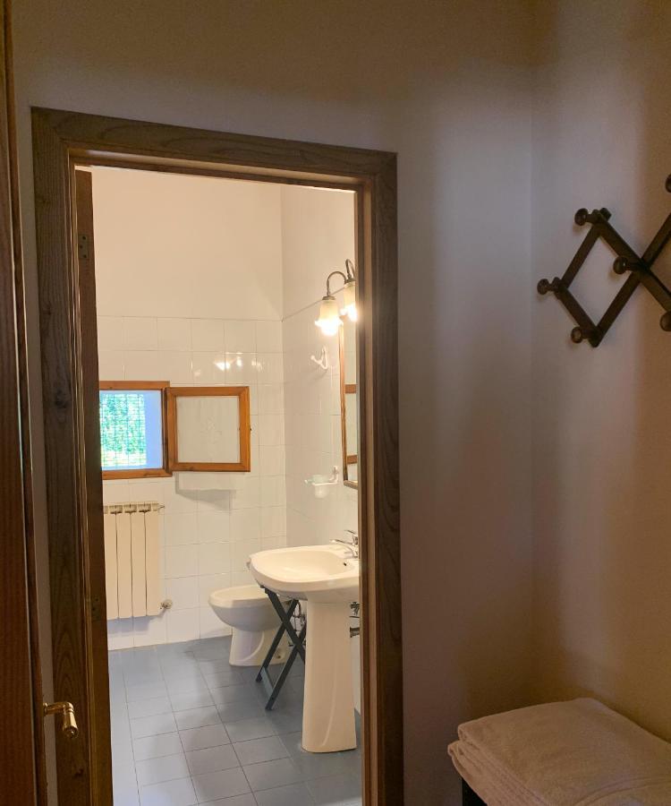 Fattoria Di Catignano Guest House San Giovanni  Bagian luar foto